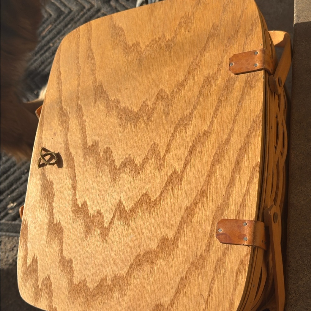 Approved by Yogi Bear-Vintage Longaberger Picnic Basket 1995 - Picture 10 of 14
